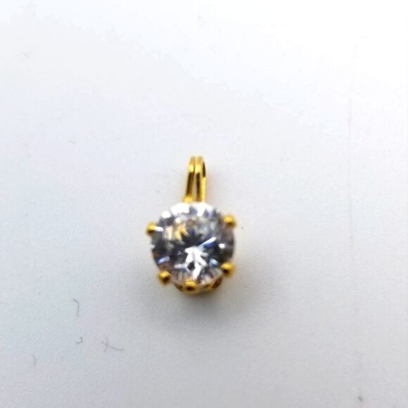 Estate Jewelry - 1ct crystal gold filled solitaire necklace pendant‎